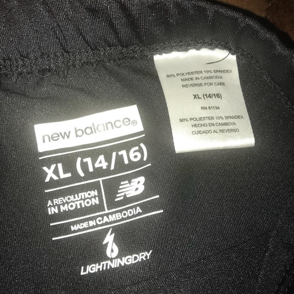 Short 🎀 - Picture 2 of 2